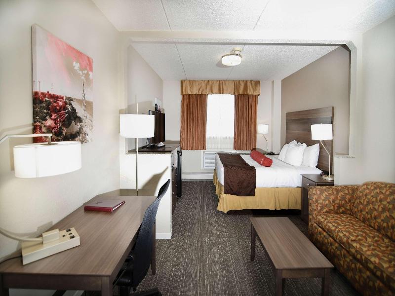 Best Western Plus Sandusky Hotel & Suites image