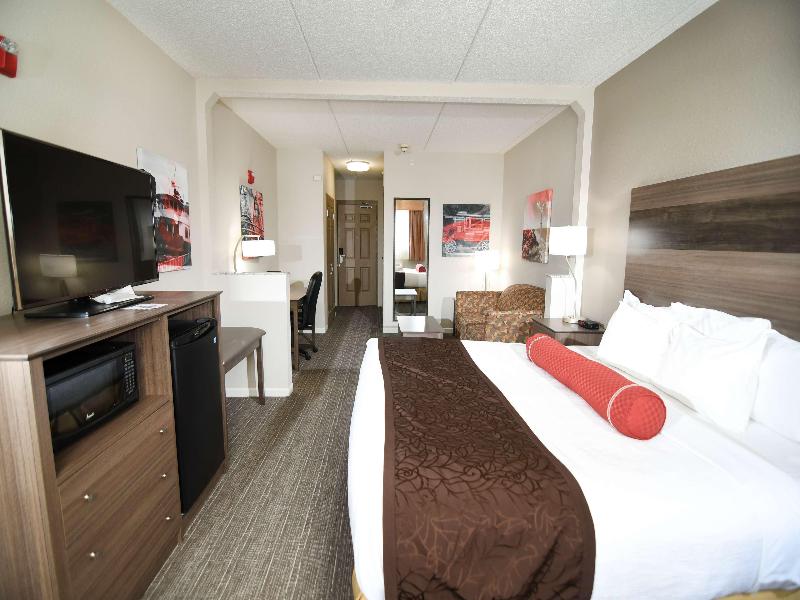 Best Western Plus Sandusky Hotel & Suites image