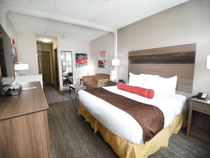 Best Western Plus Sandusky Hotel & Suites image