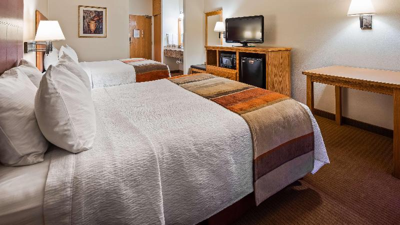 Best Western Wapakoneta Inn image