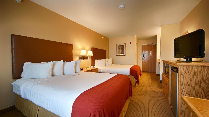 Best Western Wapakoneta Inn image