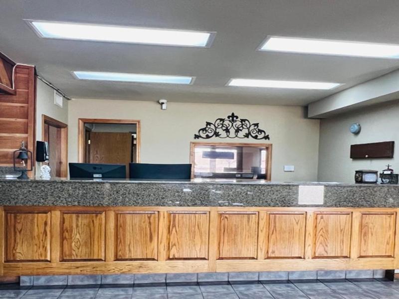 . Cattle Country Lodge