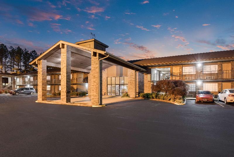 Surestay Plus By Best Western Poteau image