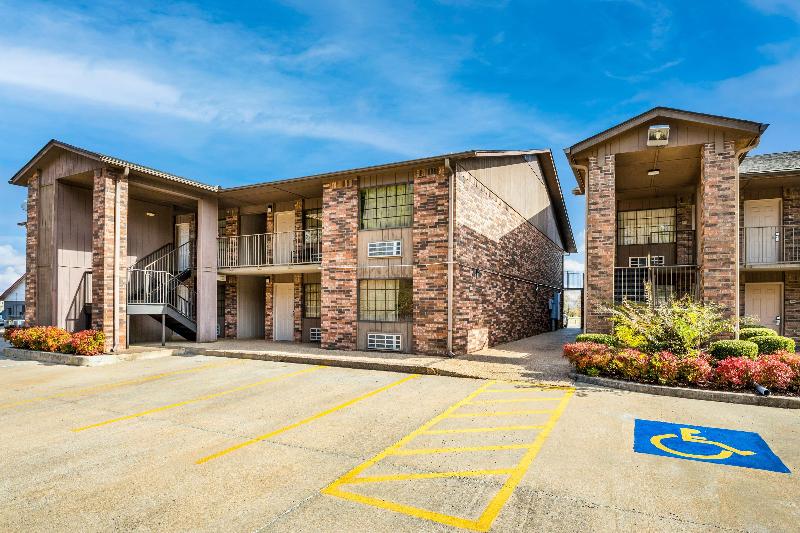Surestay Plus By Best Western Poteau image