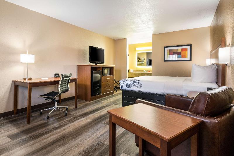 Surestay Plus By Best Western Poteau image