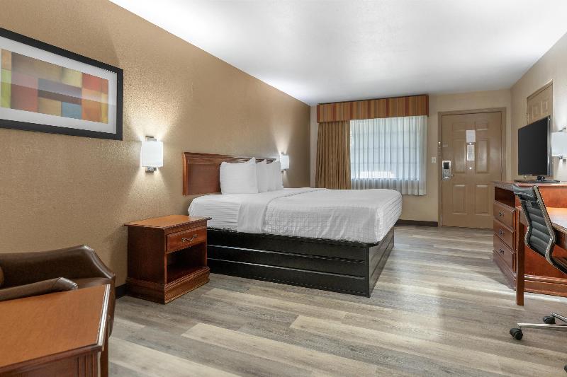 Surestay Plus By Best Western Poteau image