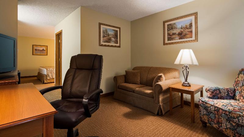 Surestay Plus By Best Western Poteau image