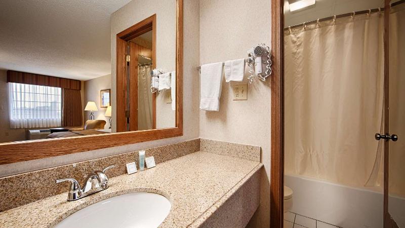 Surestay Plus By Best Western Poteau image