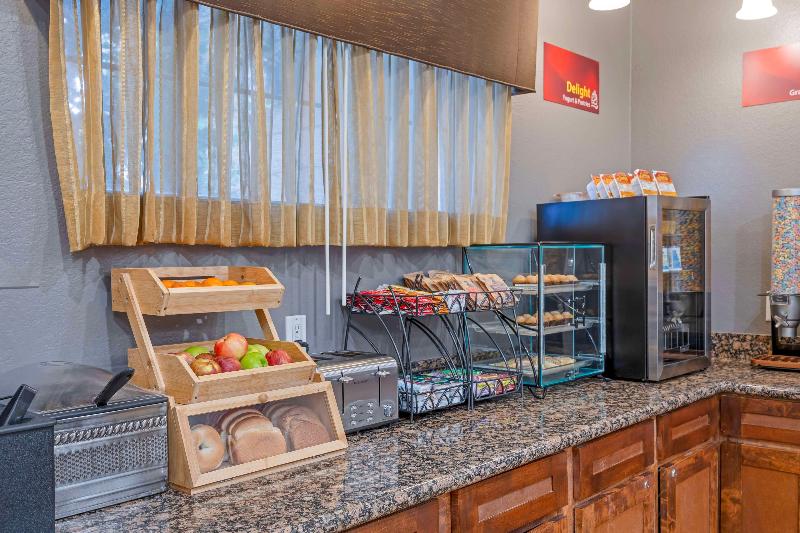 Best Western Plus Guymon Hotel & Suites image