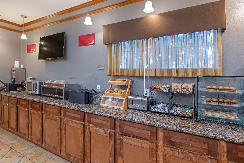 Best Western Plus Guymon Hotel & Suites image