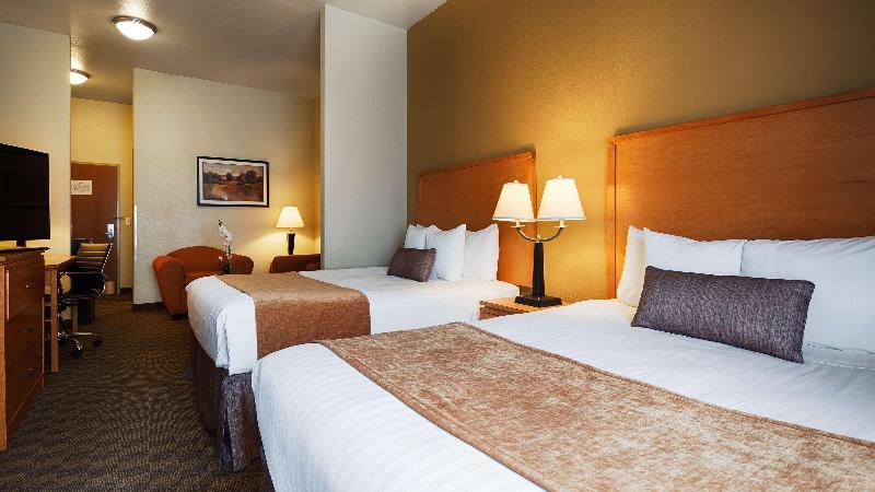 Best Western Plus Guymon Hotel & Suites image