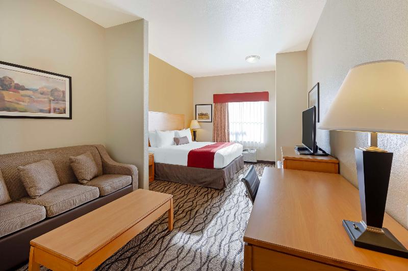Best Western Plus Guymon Hotel & Suites image