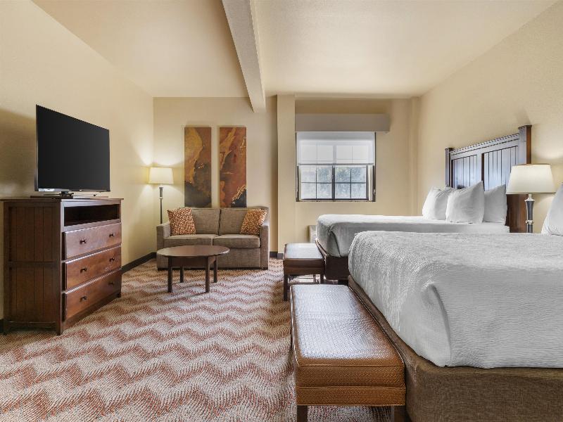 Best Western Plus Cimarron Hotel & Suites image