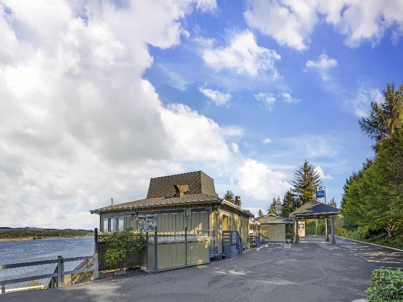 Best Western Pier Point Inn image