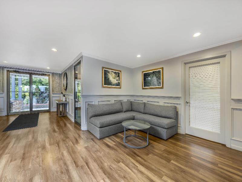 Best Western Pier Point Inn image