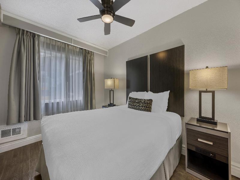 Best Western Pier Point Inn image