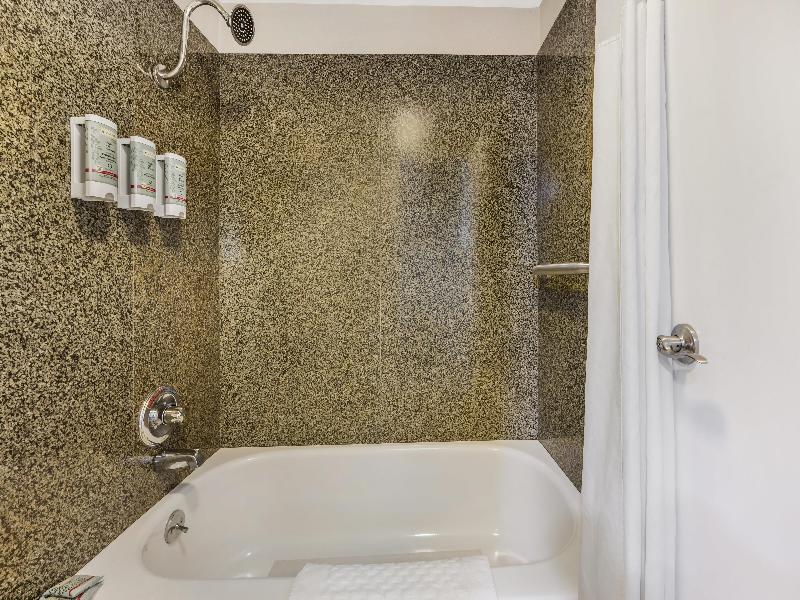 Best Western Pier Point Inn image