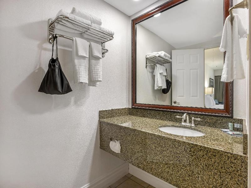 Best Western Pier Point Inn image