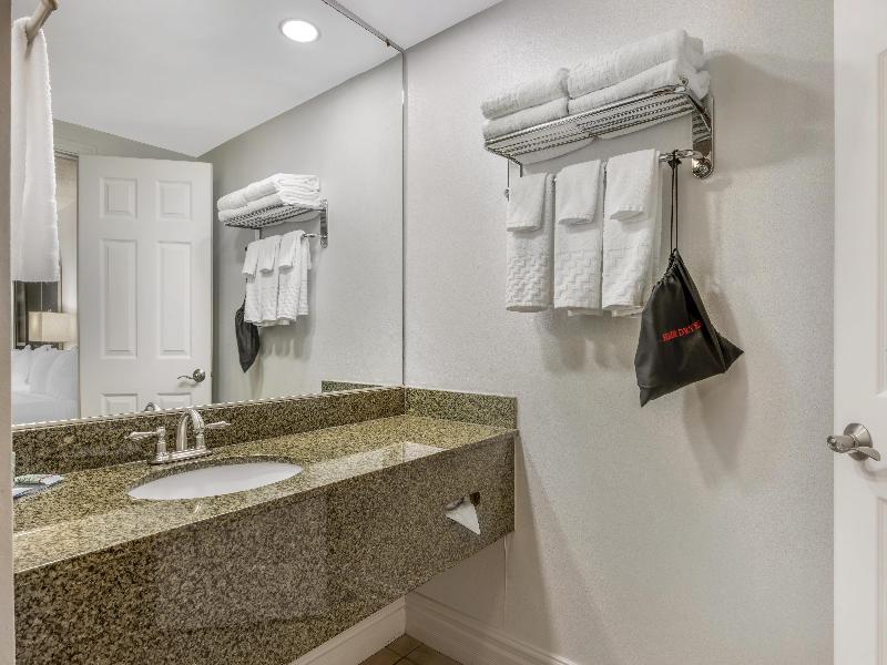 Best Western Pier Point Inn image