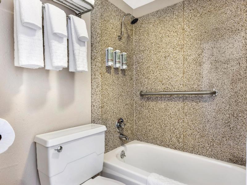 Best Western Pier Point Inn image