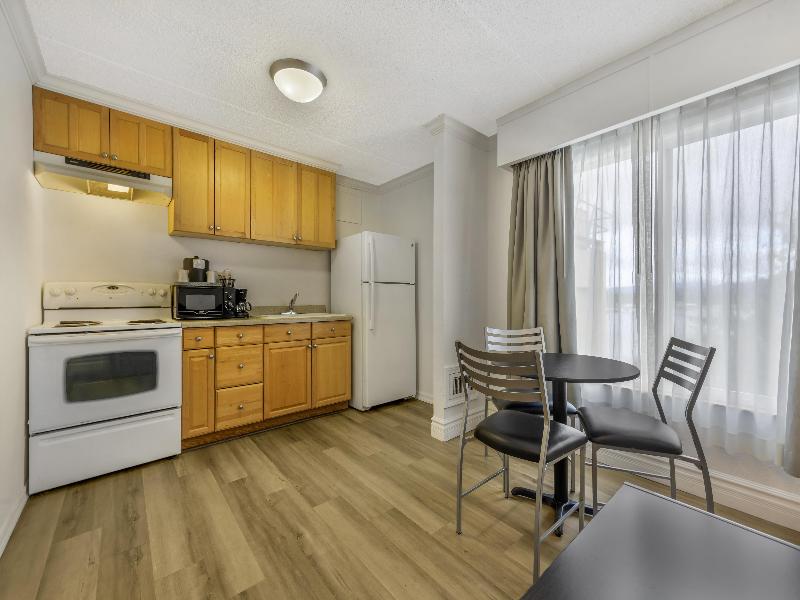Best Western Pier Point Inn image