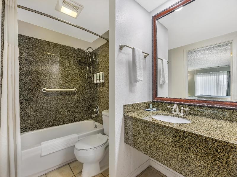 Best Western Pier Point Inn image