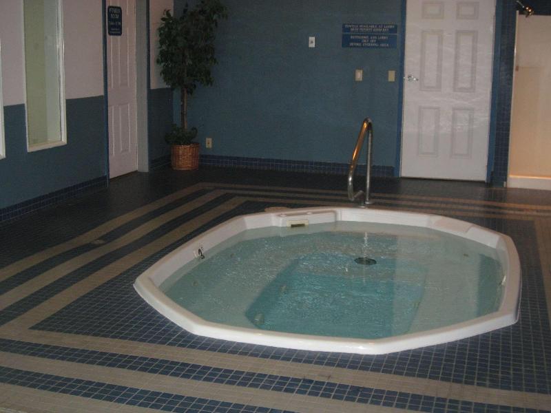 Best Western Salbasgeon Inn & Suites of Reedsport image