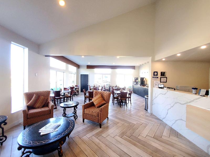 Best Western Salbasgeon Inn & Suites of Reedsport image