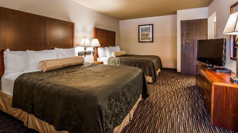 Best Western Salbasgeon Inn & Suites of Reedsport image