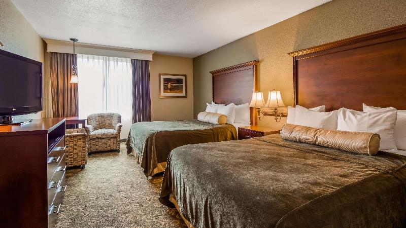 Best Western Salbasgeon Inn & Suites of Reedsport image