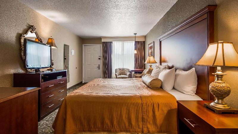Best Western Salbasgeon Inn & Suites of Reedsport image