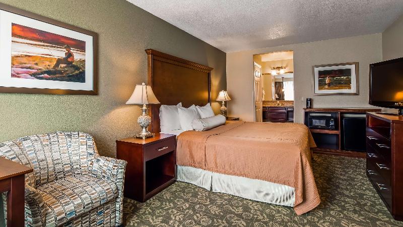 Best Western Salbasgeon Inn & Suites of Reedsport image