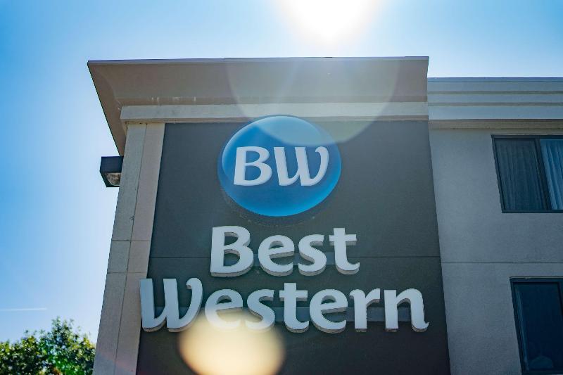 Best Western Hunt's Landing Hotel Matamoras/Milfor image