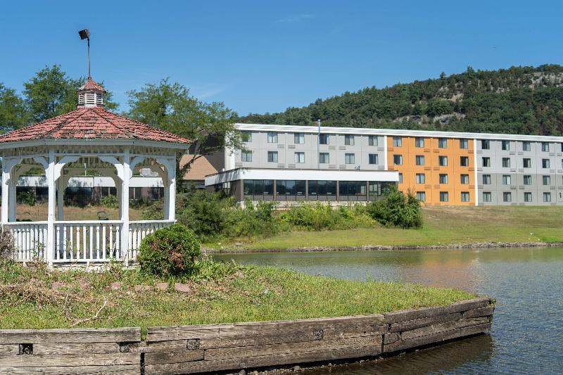 Best Western Hunt's Landing Hotel Matamoras/Milfor image