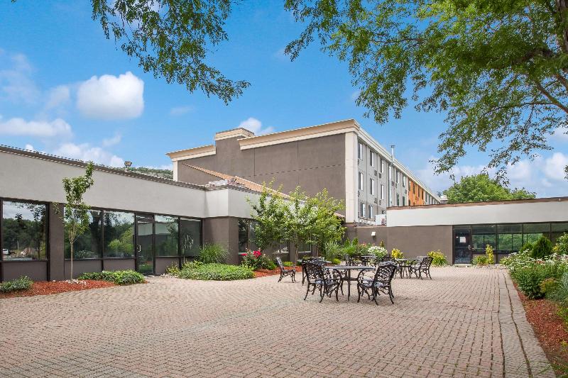Best Western Hunt's Landing Hotel Matamoras/Milfor image