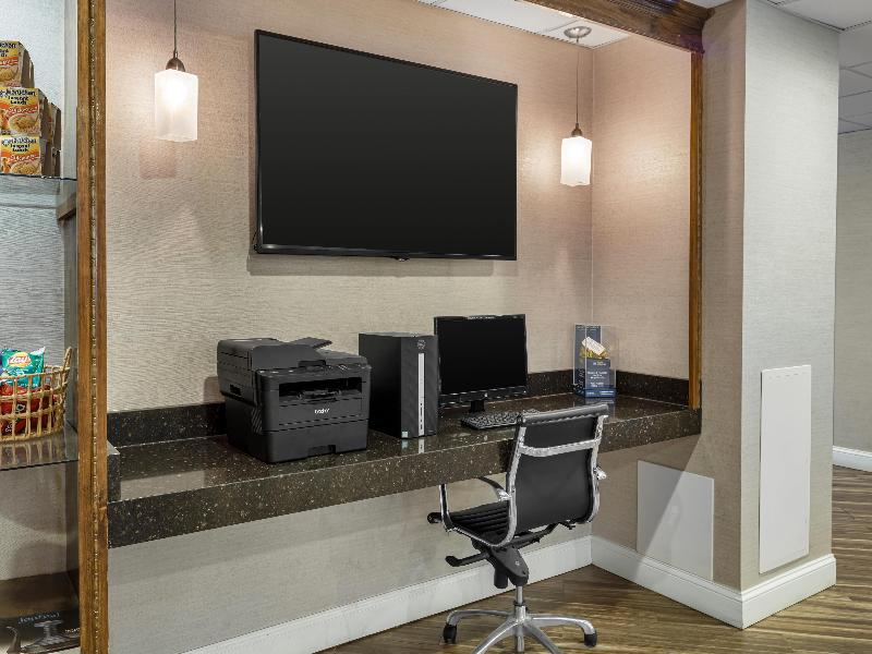 Best Western Hunt's Landing Hotel Matamoras/Milfor image