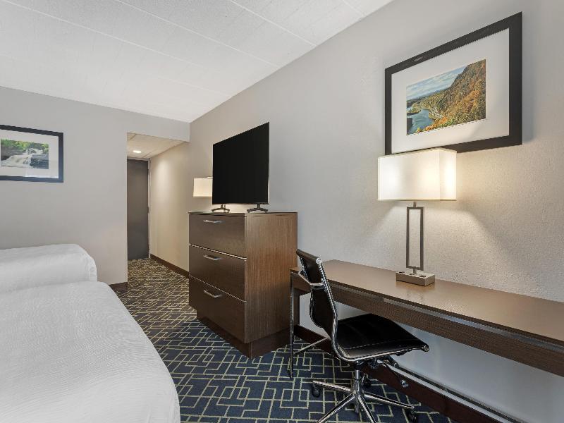 Best Western Hunt's Landing Hotel Matamoras/Milfor image