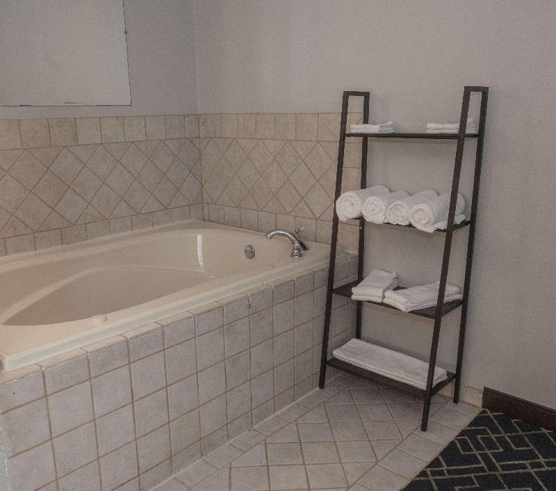 Best Western Hunt's Landing Hotel Matamoras/Milfor image