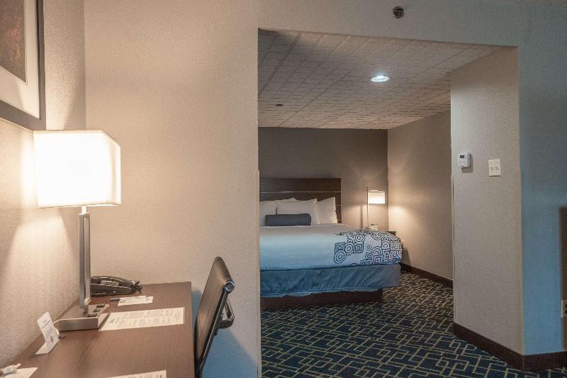 Best Western Hunt's Landing Hotel Matamoras/Milfor image