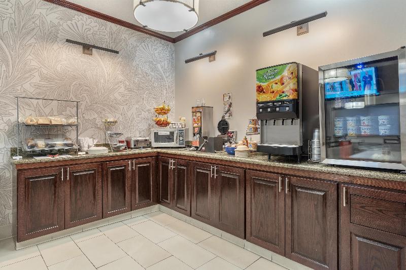 Best Western Plus Executive Inn image 5