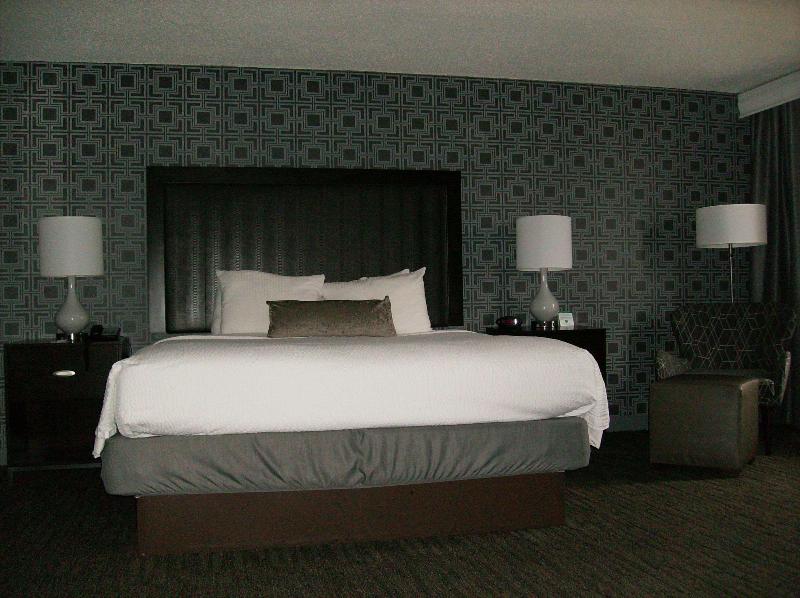 Best Western Plus Bradford Inn image