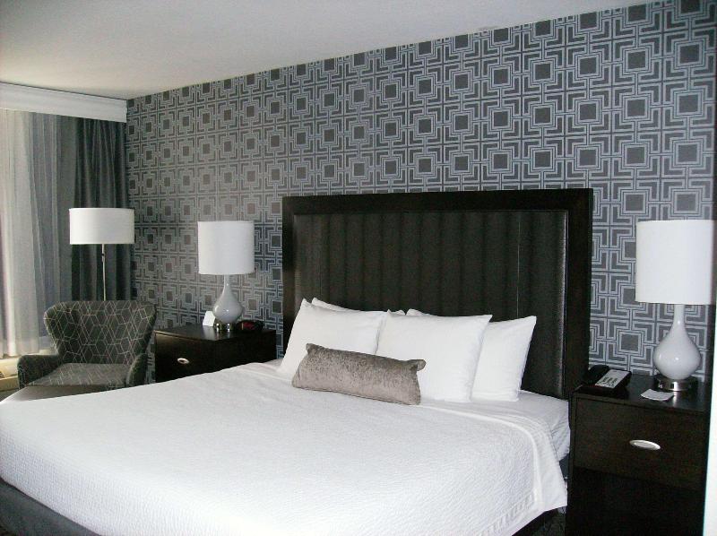 Best Western Plus Bradford Inn image
