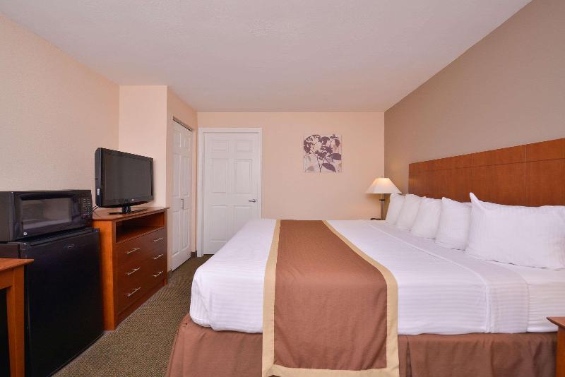 Quality Inn & Suites image