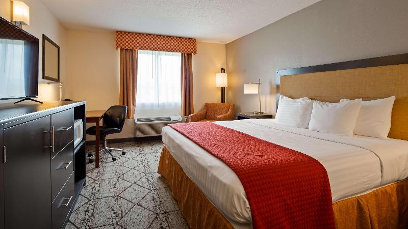 Best Western Nittany Inn Milroy image