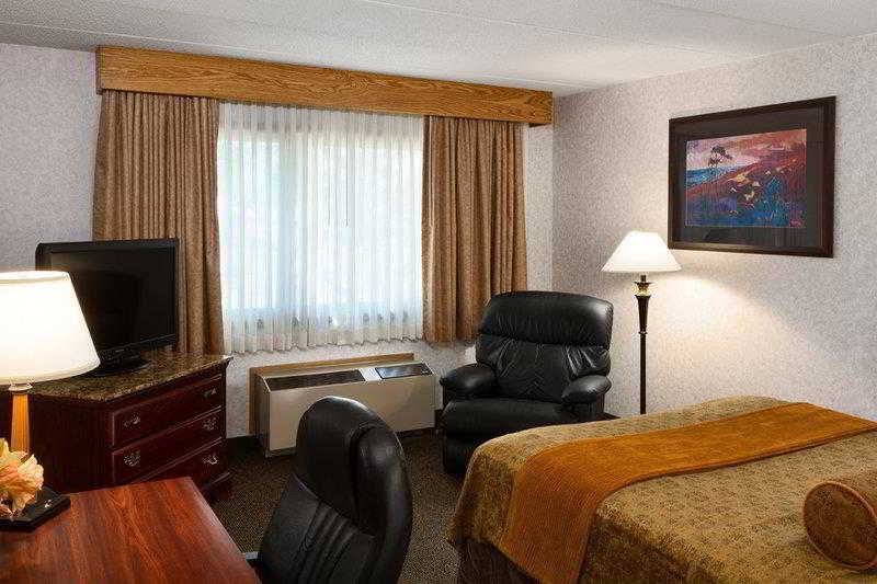 Ramkota Hotel image