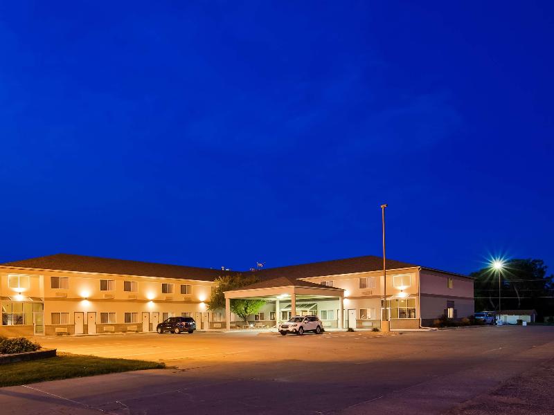 Baymont by Wyndham Huron SD