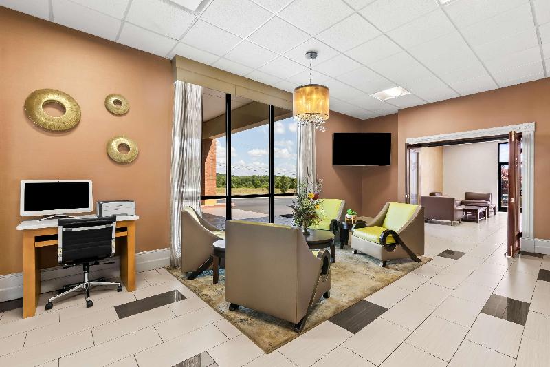 Best Western Fayetteville Inn image