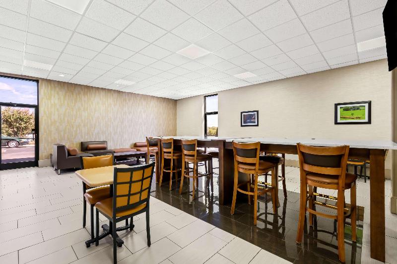 Best Western Fayetteville Inn image