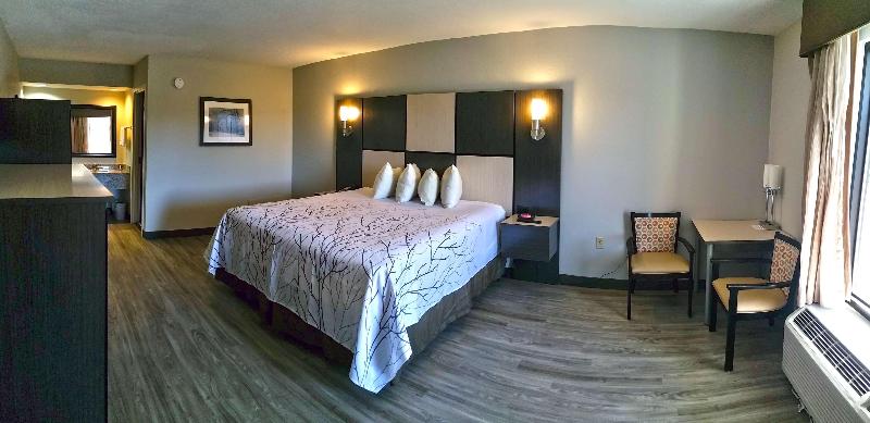 Best Western Cades Cove Inn image