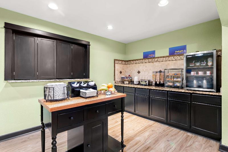 Best Western George West Executive Inn image